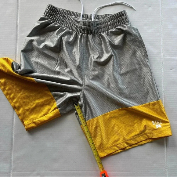 Nike Argletic  Shorts For men size Medium Gold color with Gray - Picture 3 of 11